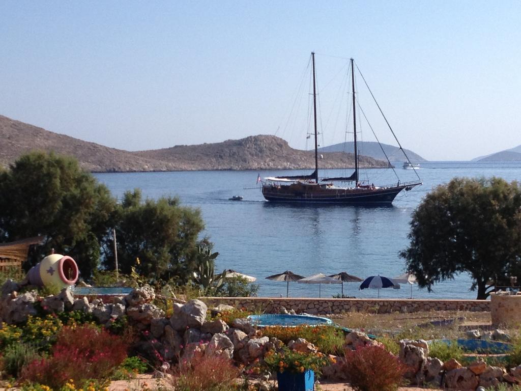 Villa Romanza Beach Villa Chalki Town Room photo