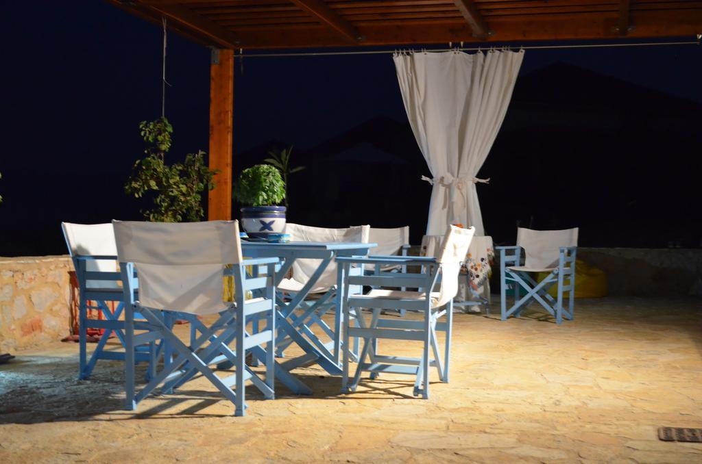 Villa Romanza Beach Villa Chalki Town Room photo