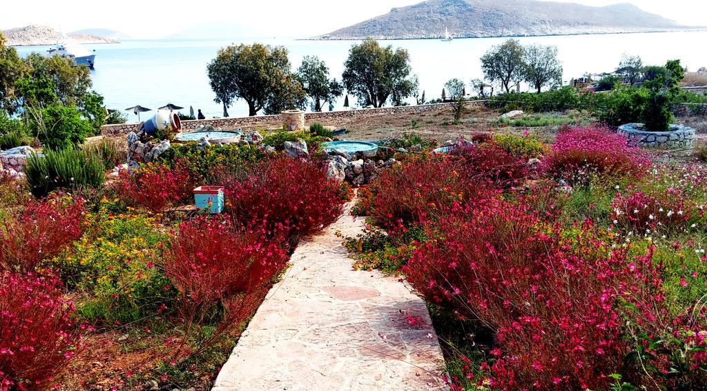 Villa Romanza Beach Villa Chalki Town Exterior photo